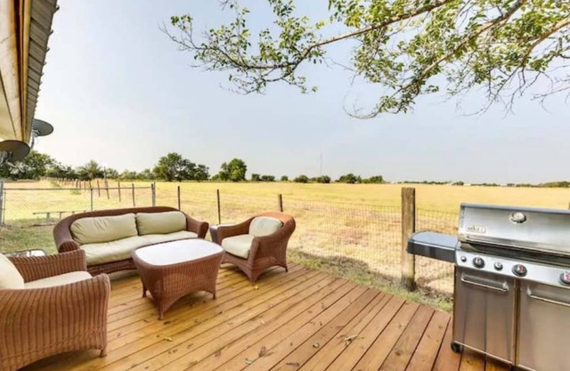Home in Coupland, Texas