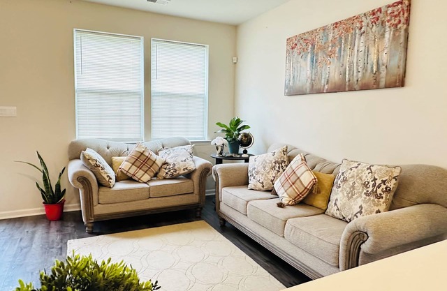 Home in Winslow Township, 3BR-2.5BA, Pets , Newly Built in 2023 ,fully furnished