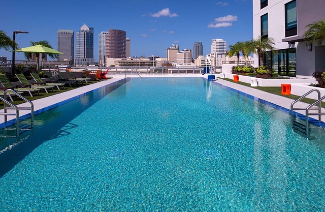 Home2 Suites by Hilton Tampa Downtown Channel District