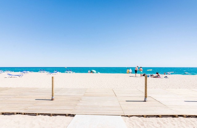 HomeHolidaysRentals Albi - Costa Barcelona