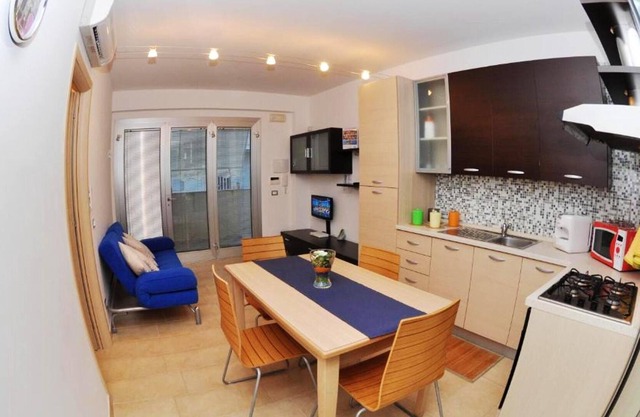 Homerez - 100 m away from the beach! Appartement for 4 ppl. at Punta Secca