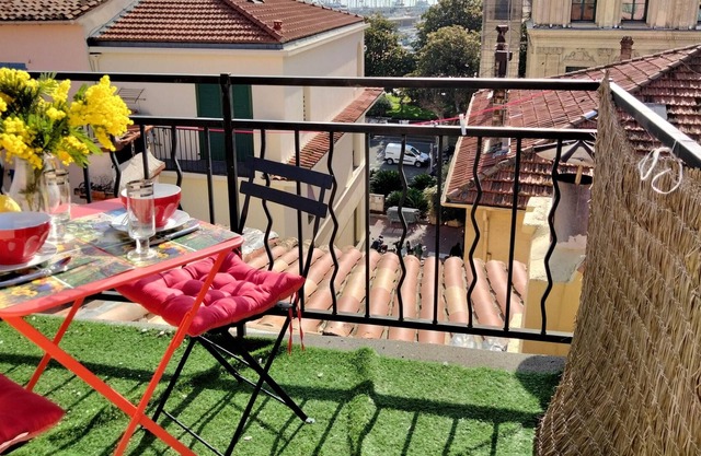 Homerez - 200 m away from the beach! Studio for 2 ppl. with sea view at Cannes
