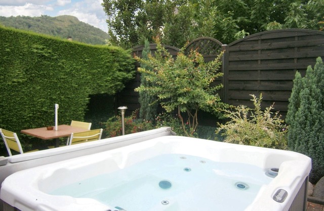 Homerez - Apartment in Lourdes