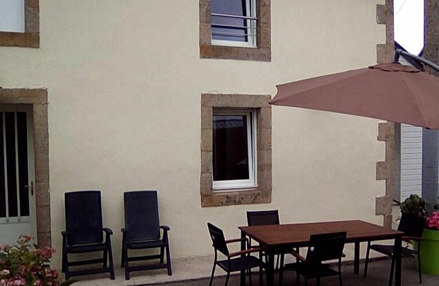 Homerez - Beautiful house for 4 ppl. with terrace at Cast