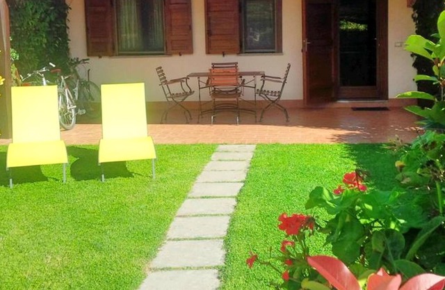 Homerez - Beautiful house 3 km away from the beach for 4 ppl. at Pescia Romana