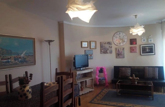 Homerez - Charming Apartment in Cuenca, Balcony, 80 m²