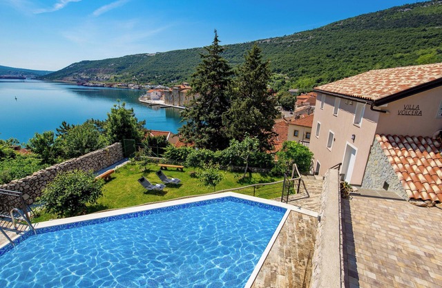 Homerez - Elegant Villa Bakar sea view and pool