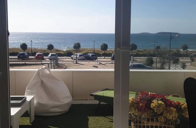 Homerez - Flat with sea view in Nigrán