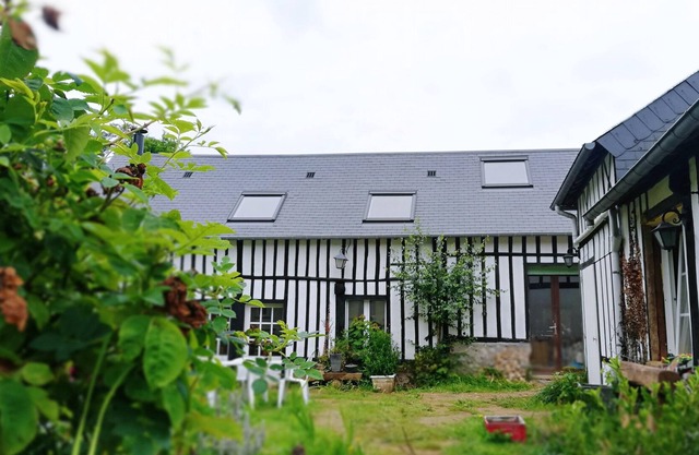 Homerez - House 1 km away from the beach for 8 ppl. at Sassetot-le-Mauconduit