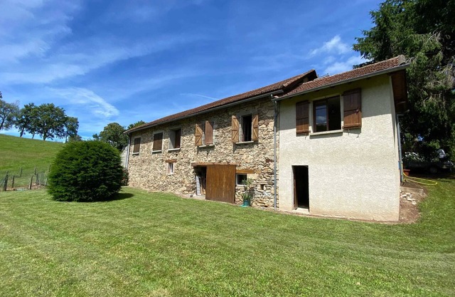 Homerez - House in Lacam-d'Ourcet.