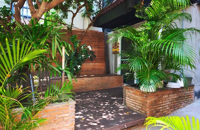 homey stay and cafe by hematoa