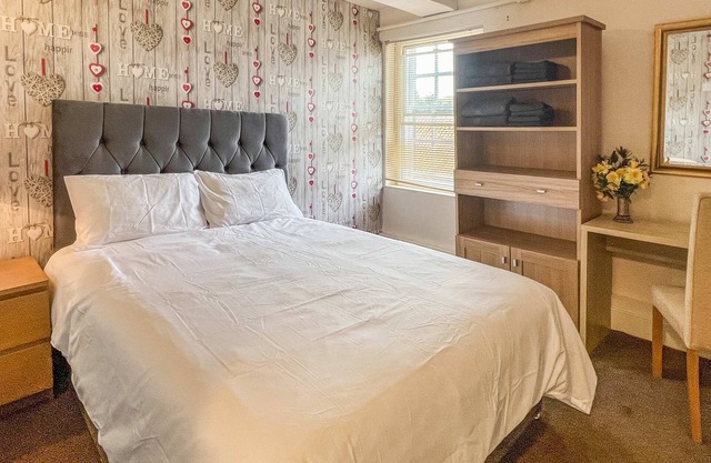 Host & Stay | Apartment 4, Church Walk