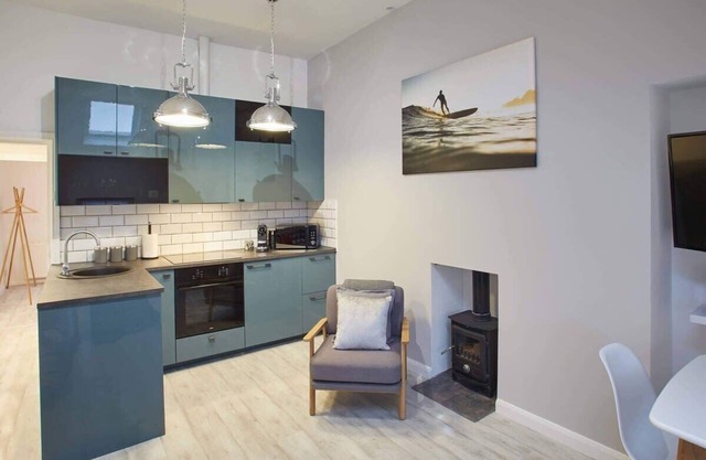 Host & Stay | The Surfer's Loft Apartment