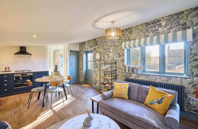 Host & Stay | The Lodge