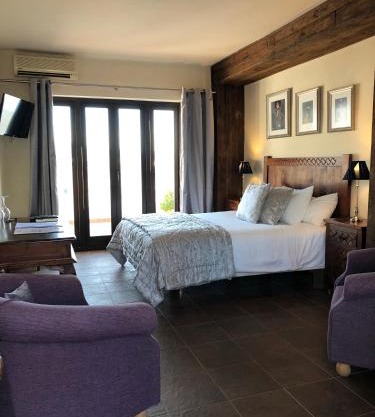 Hostal Avalon