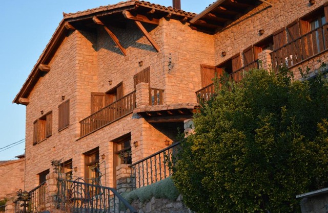 Hostal La Neu