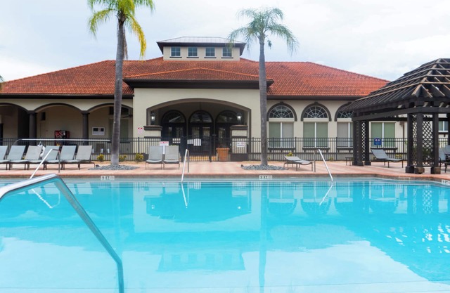 Hot Deal! Disney villa W/Pool & Games!