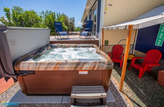 Hot Tub|Family Centered | Close to Ski Resorts