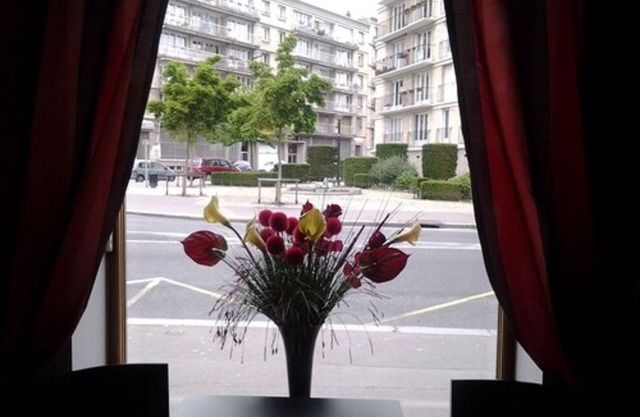 Hotel Carmin