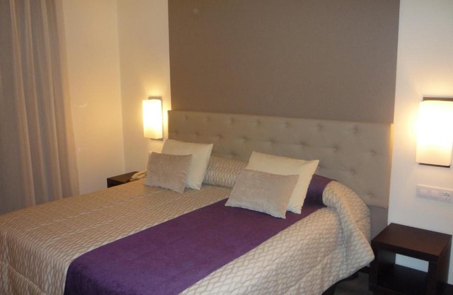 Hotel Complejo París