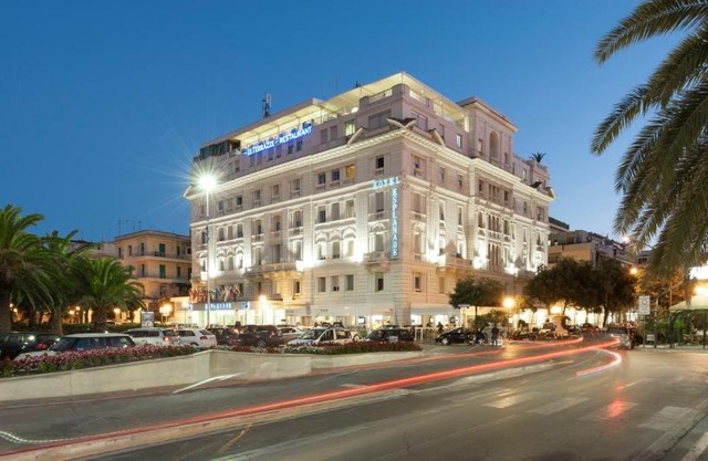 Hotel Esplanade