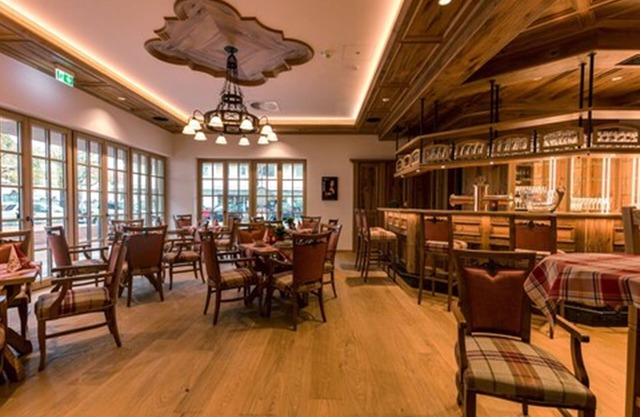 Hotel & Gaststätte zum Erdinger Weißbräu
