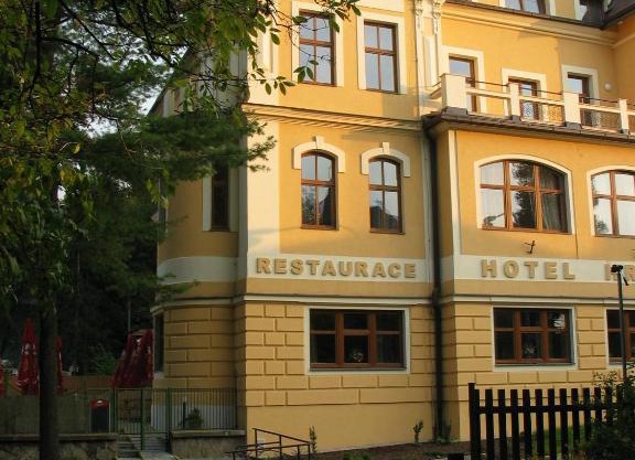 Hotel Hron