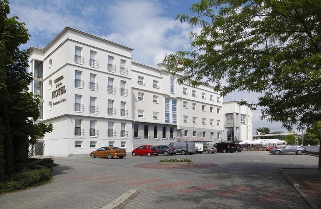 Hotel Iskierka Business & Spa