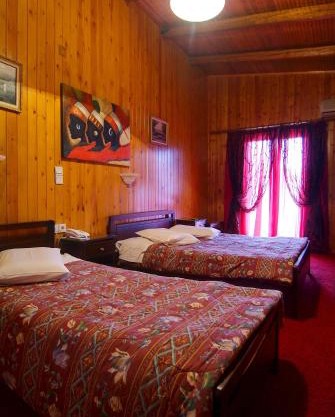 Hotel Lefas