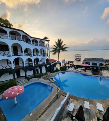 Hotel Mi Paraíso Río Dulce