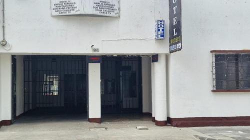 Hotel Modelo