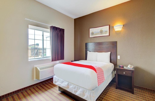 Hotel O Dilley Main St TX