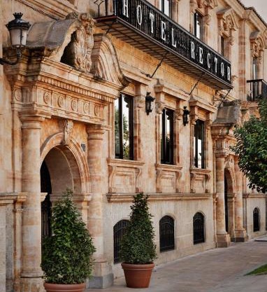 Hotel Rector