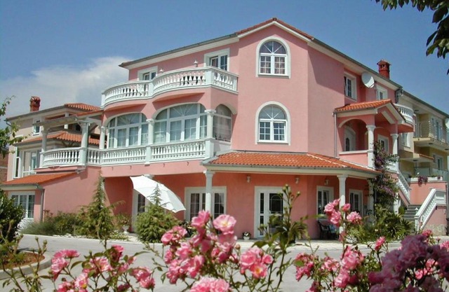 Hotel Villa Vera