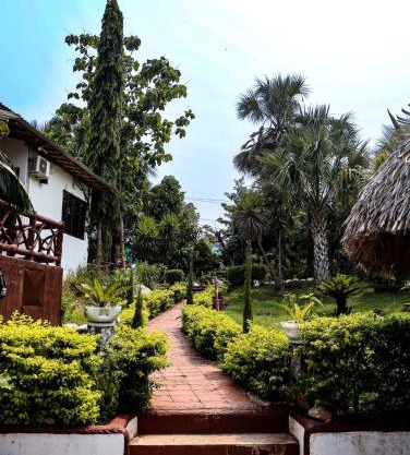 Hotel y Ecoturicentro la vega