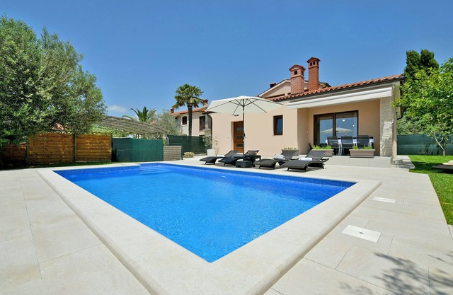 House 1125/9665 (Istria - Galižana), 5000m from the beach