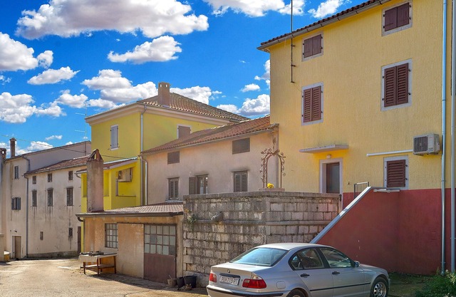 House 2063/32559 (Istria - Poreč), 6000m from the beach