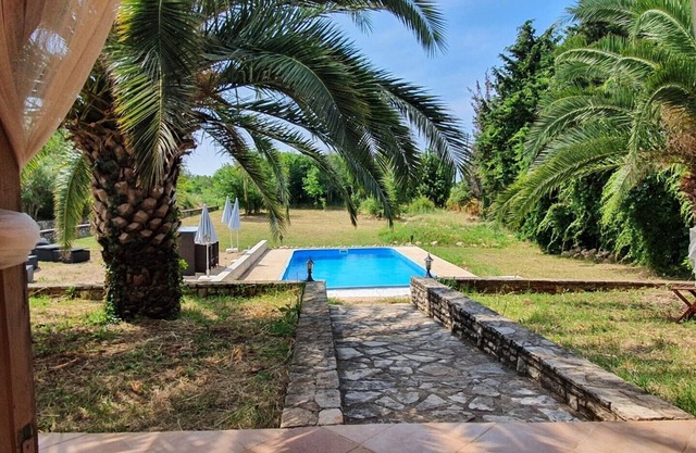 House Andrea with pool