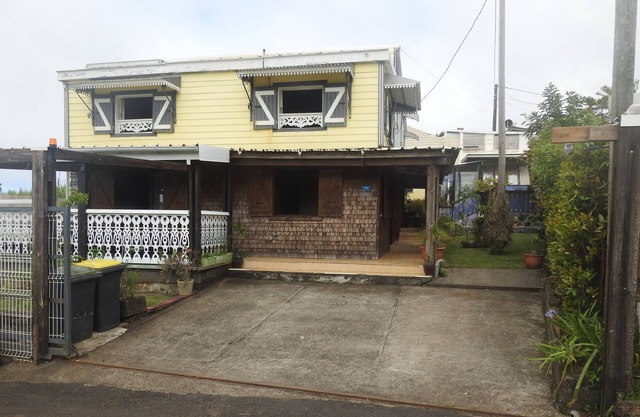 House at the gateway to the Wild South