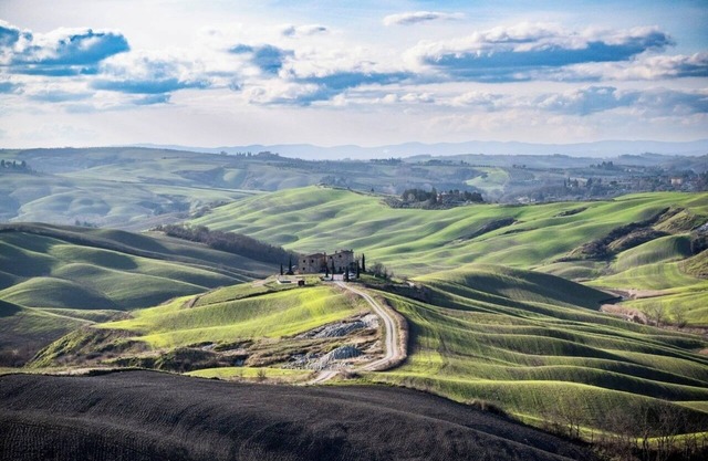 House Biancospino Crete Senesi