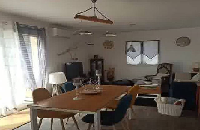 House in the Cévennes foothills for up to 8 people "in fine weather" Pets welcome