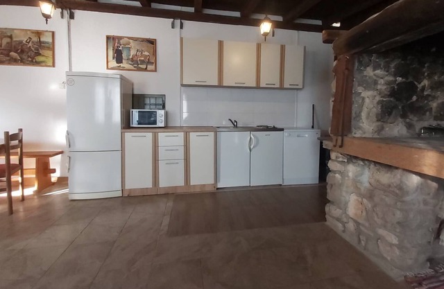 House Kadulja - Donje Raštane