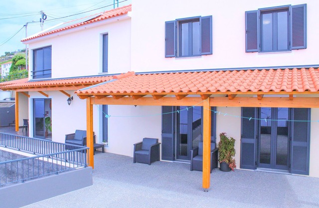 House Massapez | Ocean View | BBQ | Terrace | Free WIFI | Family Retreat