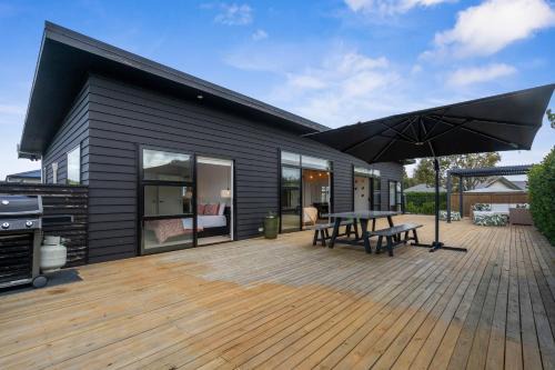 House Naomi - Martinborough Holiday Home