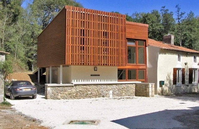 House of character, in an exceptional setting with private pool