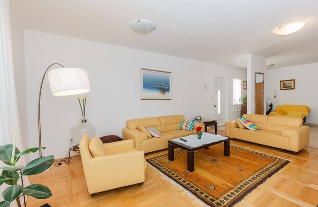 House Sanda (105401-K1) - Mirca - island Brac