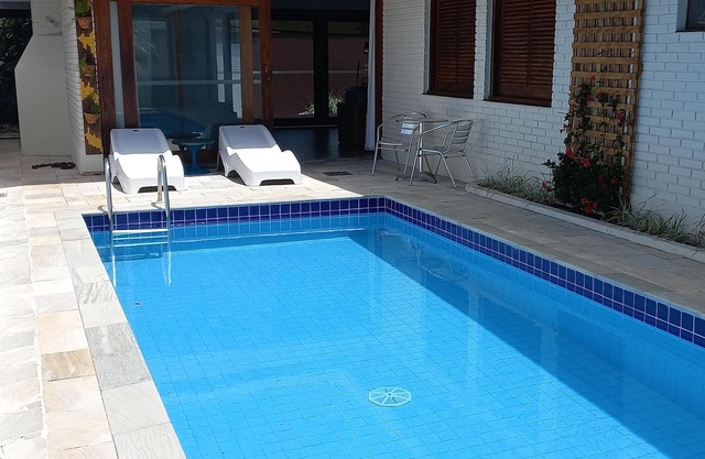 House w/pool, barbecue, 160mts from the beach, prime area, WIFI