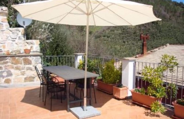 House with character in Cinque Terre natural park with big terrasse