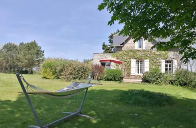 House with view, near Étretat