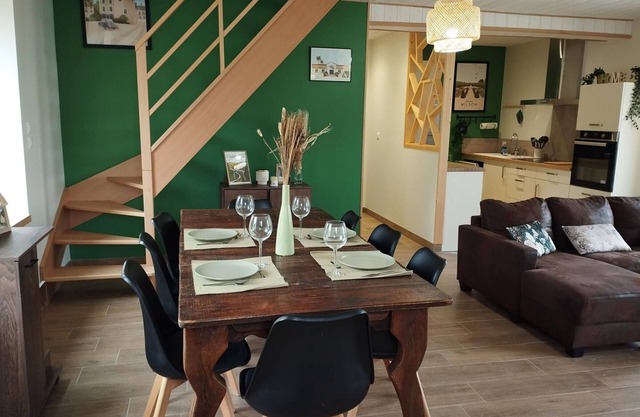 House with Garden and Air Conditioning in Beaune-d'Allier